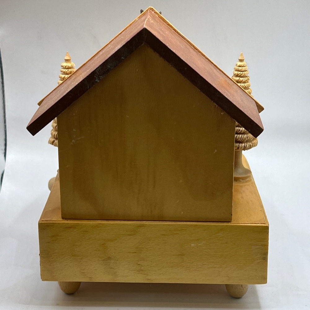 Erzgebirge Expertic Wooden Nativity Music Box - Picture 8 of 8